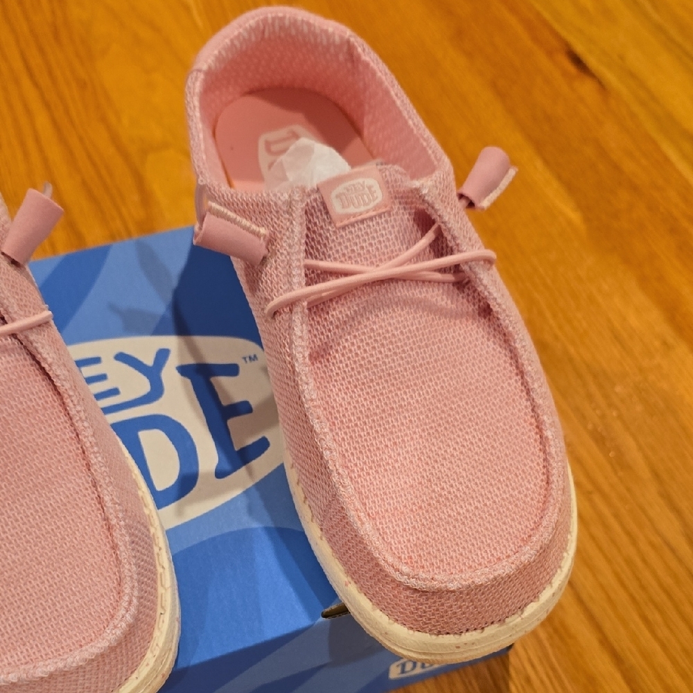 Hey Dude Wendy Stretch Sox Light Pink Knit Shoes - Picture 4 of 7